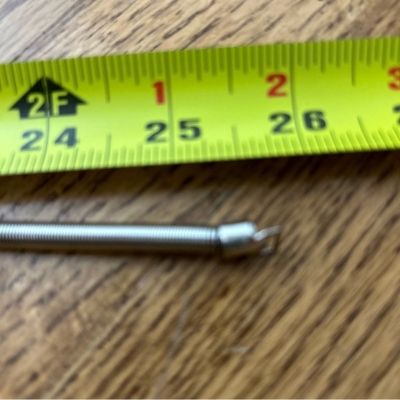 Vintage Thin Slinky Silver Disk Retro Disco Belt Size S/M - Picture 14 of 14